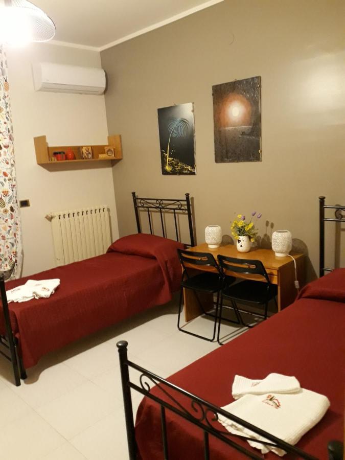 Bed and Breakfast La Casa Di Bia Корлеоне Екстер'єр фото